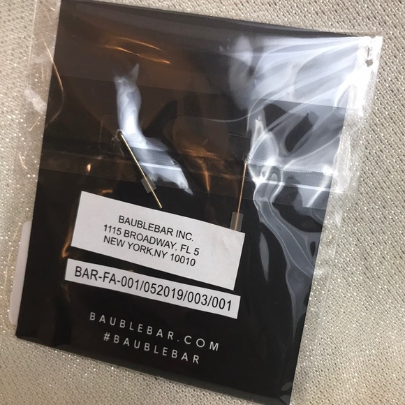 Baublebar Farah Ear Crawlers - Picture 2 of 2